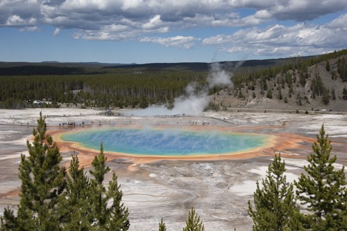Grand prismatic spring